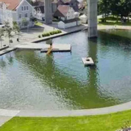 Charming With Private Patio Stavanger
