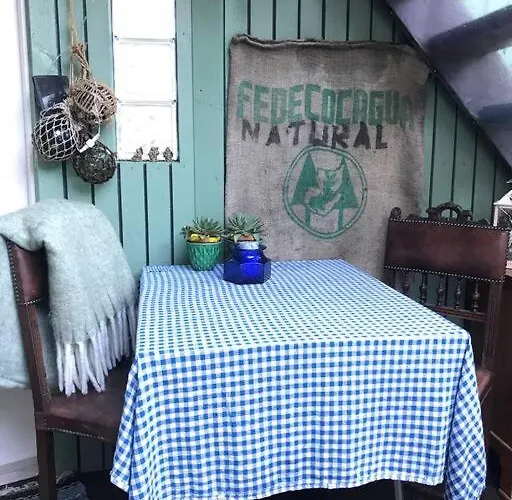 Charming With Private Patio